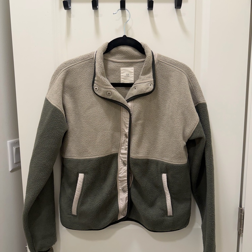 Thread & Supply Two-Tone Teddy Jacket in Cream & Olive